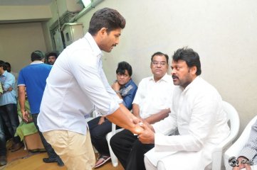 Celebrities Pay Homage To Edida Nageswara Rao